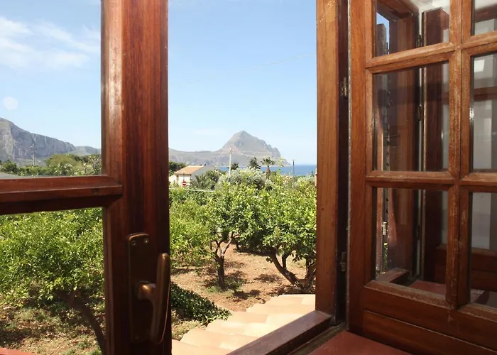 Country Villa San Vito Bay